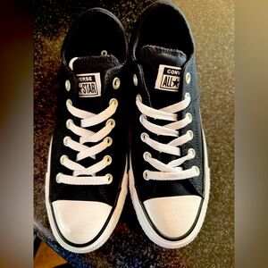 Converse Unisex Black and White Chuck Taylor Sneakers